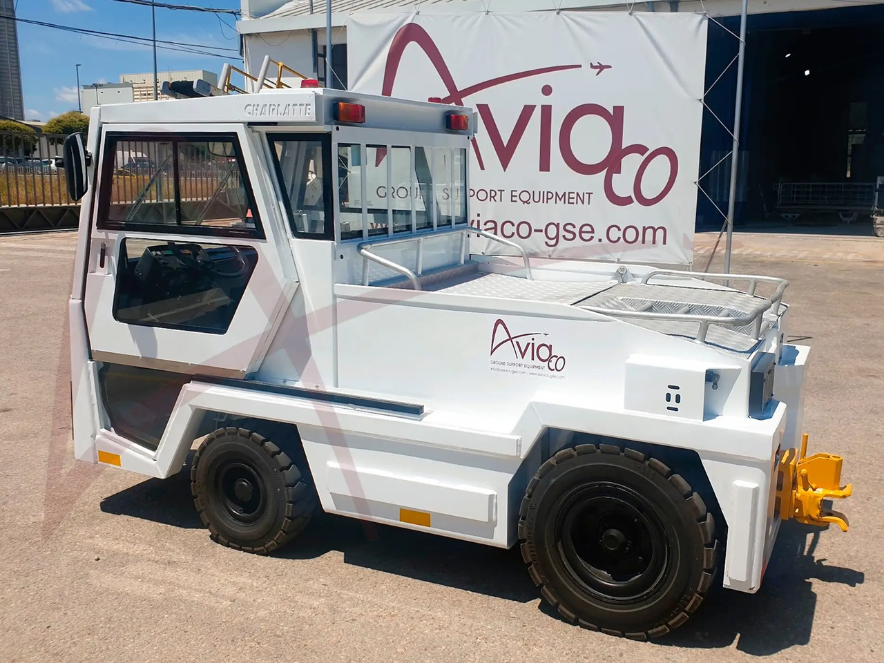 CHARLATTE T135 - Traktor za prevoz prtljage: slika 3 CHARLATTE T135 - Traktor za prevoz prtljage: slika 3