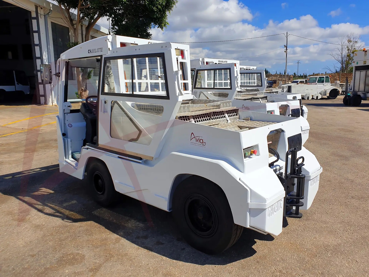 CHARLATTE TE.225 - Traktor za prevoz prtljage: slika 4 CHARLATTE TE.225 - Traktor za prevoz prtljage: slika 4