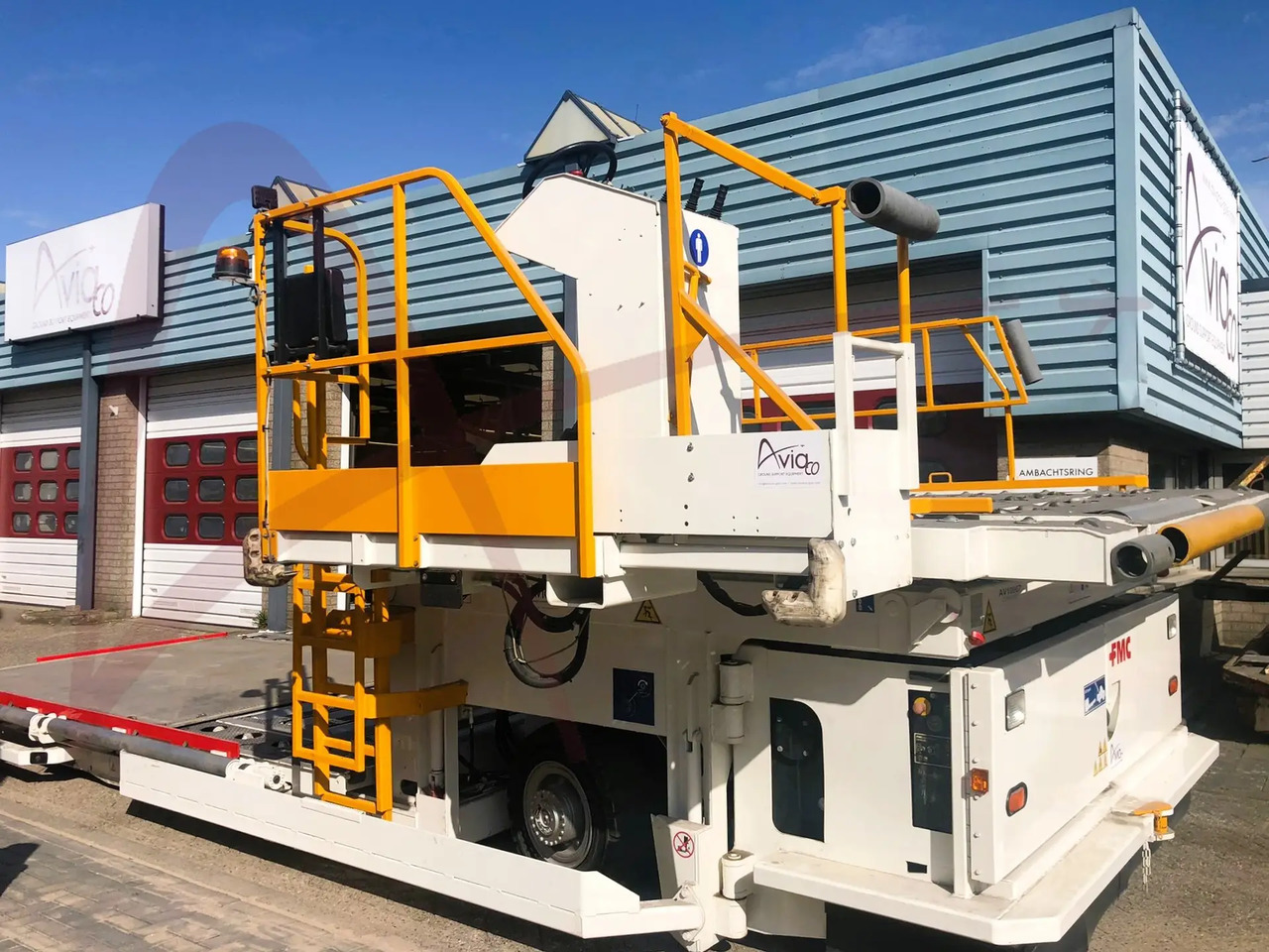 FMC COMMANDER 15iW - Nakladalnik zabojnikov/ Palet: slika 2 FMC COMMANDER 15iW - Nakladalnik zabojnikov/ Palet: slika 2