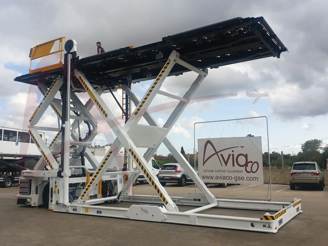 FMC COMMANDER 30i - Nakladalnik zabojnikov/ Palet: slika 2 FMC COMMANDER 30i - Nakladalnik zabojnikov/ Palet: slika 2