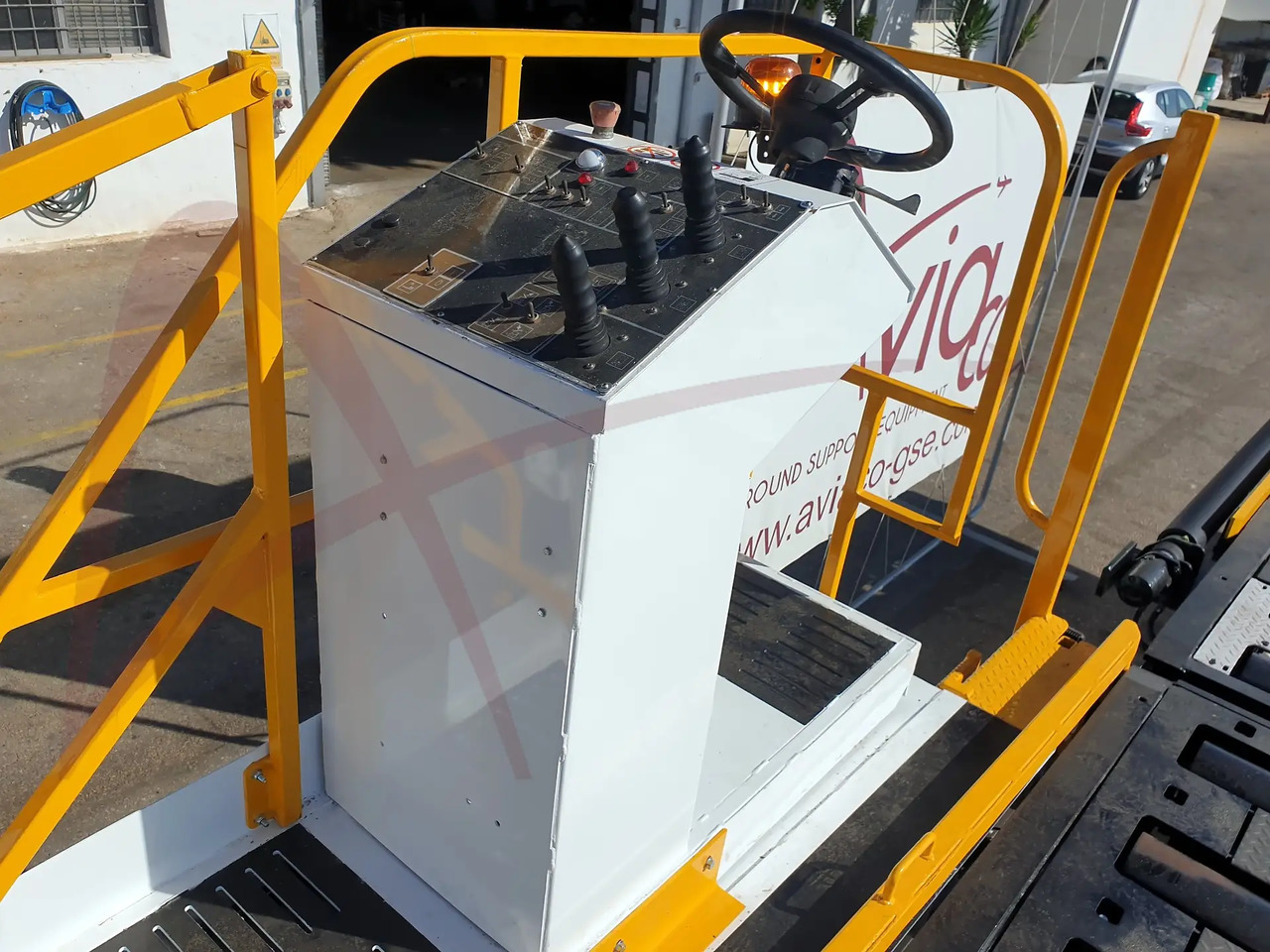 JBT AEROTECH COMMANDER 15iS - Nakladalnik zabojnikov/ Palet: slika 3 JBT AEROTECH COMMANDER 15iS - Nakladalnik zabojnikov/ Palet: slika 3