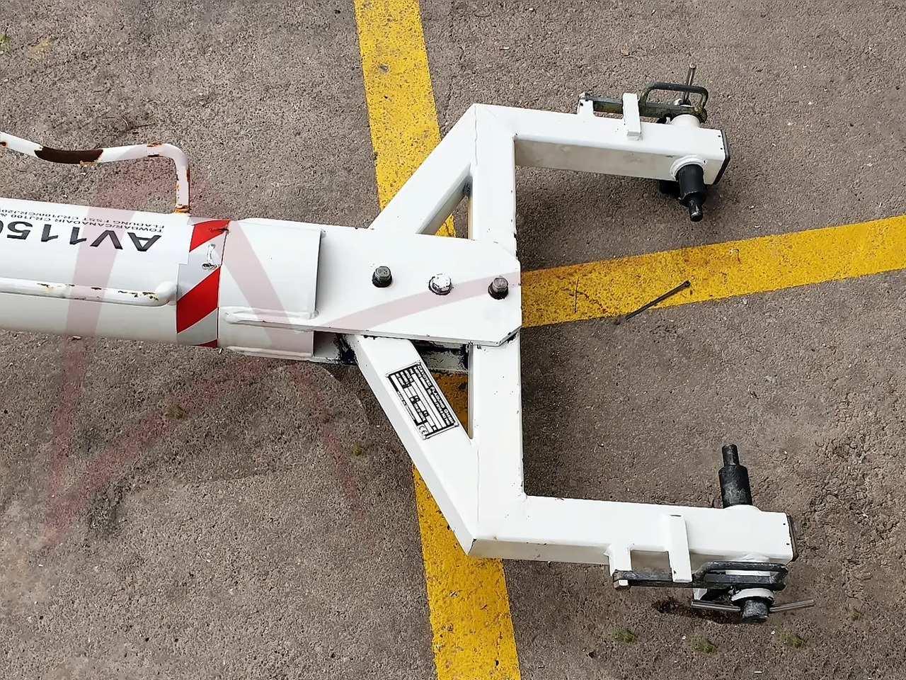 CAVOTEC FLADUNG FSST CRJ100-1000 - Letališka oprema: slika 2 CAVOTEC FLADUNG FSST CRJ100-1000 - Letališka oprema: slika 2