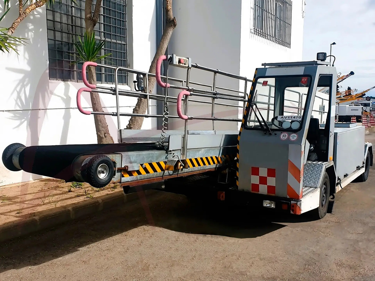ROFAN FP-9 - Transporter za prtljago: slika 1 ROFAN FP-9 - Transporter za prtljago: slika 1