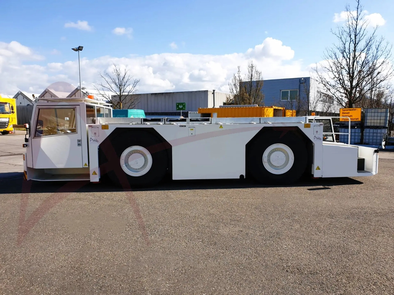 SCHOPF F396 - Vozilo za vleko letal: slika 4 SCHOPF F396 - Vozilo za vleko letal: slika 4