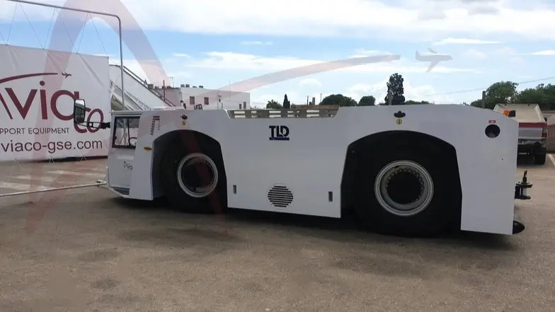 TLD TMX-450 - Vozilo za vleko letal: slika 3 TLD TMX-450 - Vozilo za vleko letal: slika 3