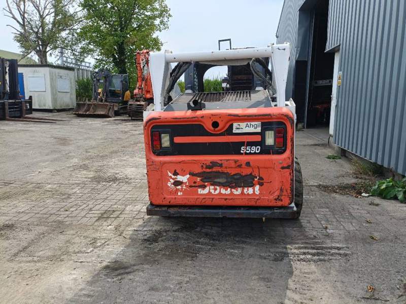 Bobcat s590 schranklader skid steer loader bucket, forks - Mini nakladalec: slika 4 Bobcat s590 schranklader skid steer loader bucket, forks - Mini nakladalec: slika 4