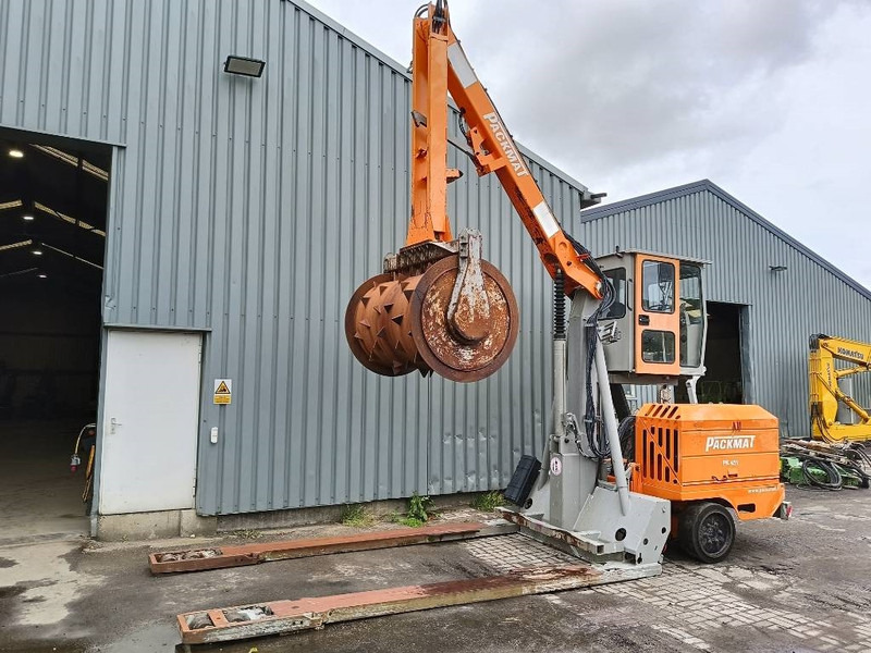 PACKMAT PK451containeraandruk afval arm compactor - Gradbeni stroj: slika 3 PACKMAT PK451containeraandruk afval arm compactor - Gradbeni stroj: slika 3