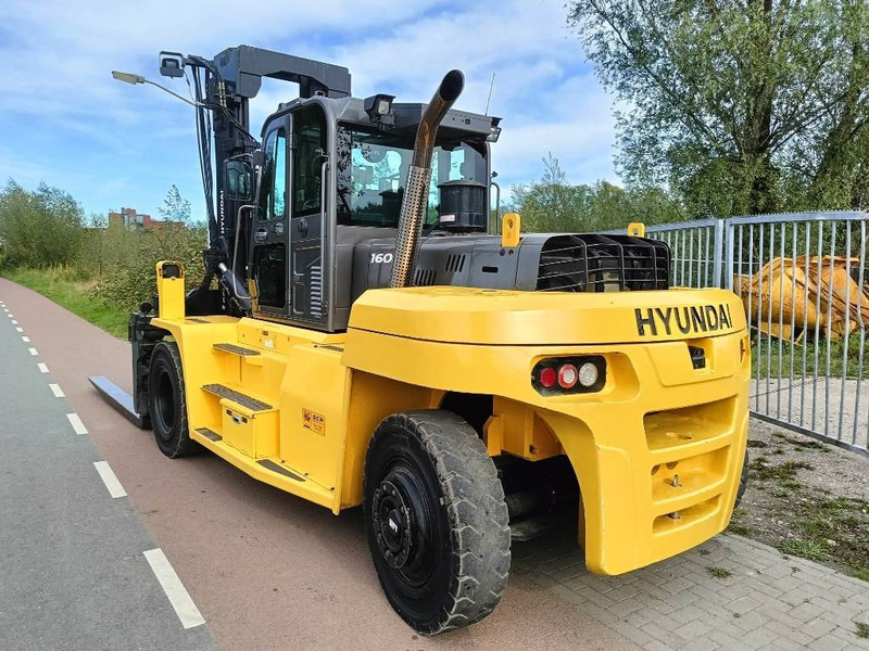 Hyundai 160 D-9 heftruck forklift stapler 16 ton CE - Diesel viličar: slika 4 Hyundai 160 D-9 heftruck forklift stapler 16 ton CE - Diesel viličar: slika 4