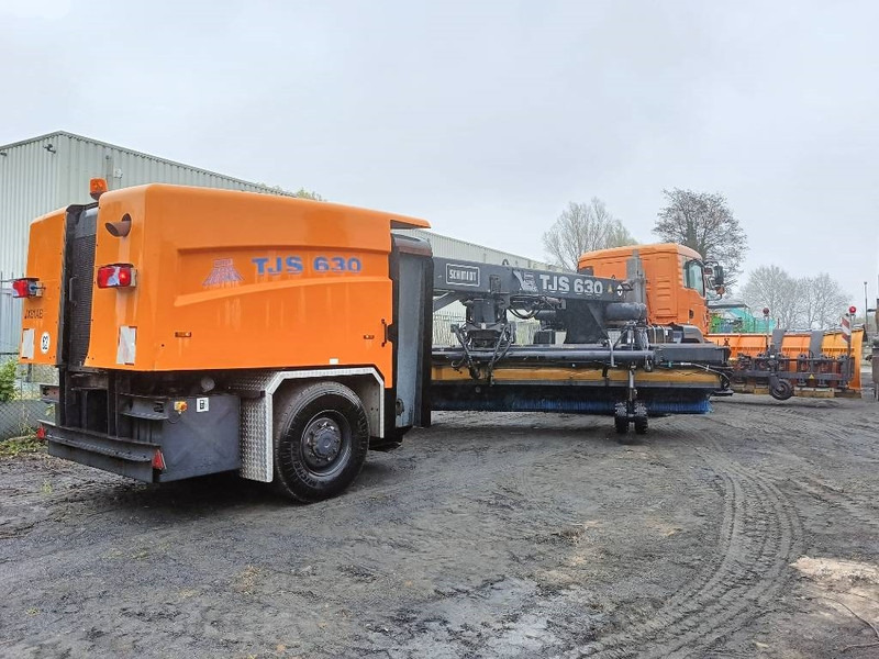 Schmidt TSJ630 man runway snow cleaning sneeuwschuif 2008 - Snežni plug za Kmetijski stroj: slika 2 Schmidt TSJ630 man runway snow cleaning sneeuwschuif 2008 - Snežni plug za Kmetijski stroj: slika 2