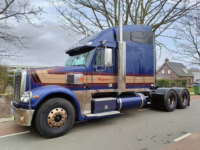 Freightliner Coronado 500 hp caterpillar truck trekker euro5 - Vlačilec: slika 1 Freightliner Coronado 500 hp caterpillar truck trekker euro5 - Vlačilec: slika 1