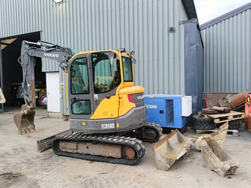 Volvo ECR 58 D rups graafmachine tracked excavator bagge - Mini bager: slika 1 Volvo ECR 58 D rups graafmachine tracked excavator bagge - Mini bager: slika 1