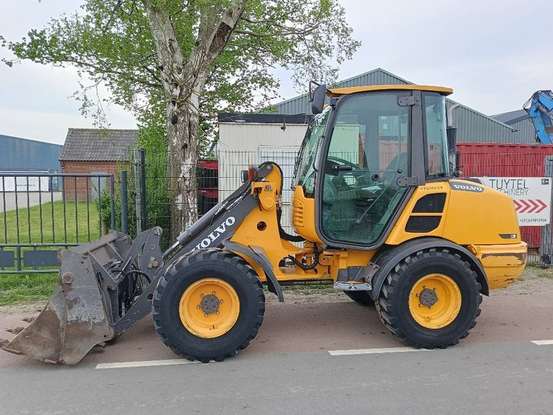 Volvo L 20 F-P shovel wiellader loader lader 2012 bak - Kolesni nakladalec: slika 1 Volvo L 20 F-P shovel wiellader loader lader 2012 bak - Kolesni nakladalec: slika 1