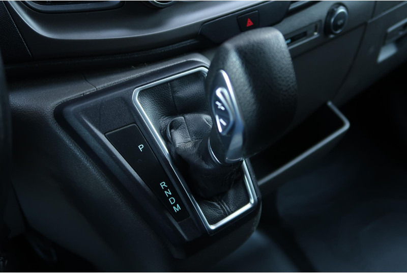 Ford Transit 330 2.0 TDCI L3H2 DC AUT/ CAMERA/ ACC/ AIRCO/ TREKHAAK - Mali kombi, Dostavno vozilo z dvojno kabino: slika 4 Ford Transit 330 2.0 TDCI L3H2 DC AUT/ CAMERA/ ACC/ AIRCO/ TREKHAAK - Mali kombi, Dostavno vozilo z dvojno kabino: slika 4