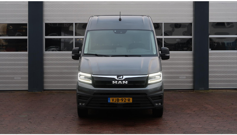 MAN TGE 35 2.0 L3H3 AUT/ LED/ CAMERA/ 2X DEUR/ 3.5T/ CRUISE/ AIRCO/ TREKHAAK - Furgon: slika 4 MAN TGE 35 2.0 L3H3 AUT/ LED/ CAMERA/ 2X DEUR/ 3.5T/ CRUISE/ AIRCO/ TREKHAAK - Furgon: slika 4