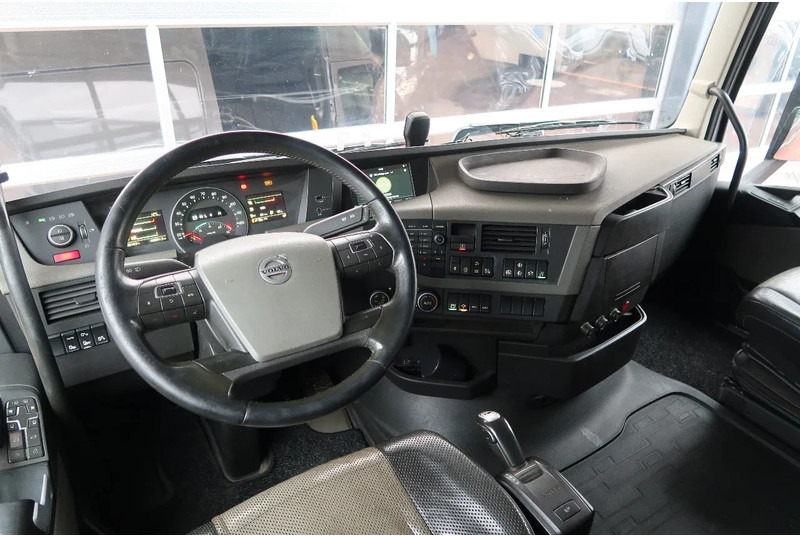 Volvo FH VDL HOOKLIFT 25T/ FULL AIR/ NL-TRUCK/ LIFT - Tovornjak - kabelski sistem: slika 2 Volvo FH VDL HOOKLIFT 25T/ FULL AIR/ NL-TRUCK/ LIFT - Tovornjak - kabelski sistem: slika 2