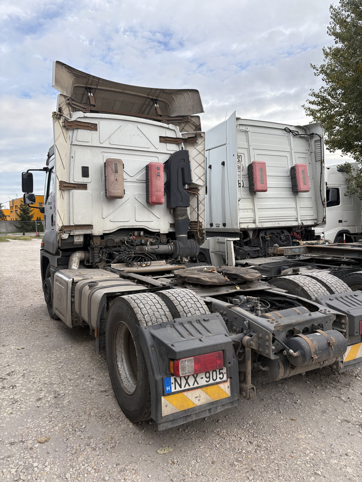 FORD 18.480 EURO6 automatic 4x2 300.000km 2unite - Vlačilec: slika 3 FORD 18.480 EURO6 automatic 4x2 300.000km 2unite - Vlačilec: slika 3