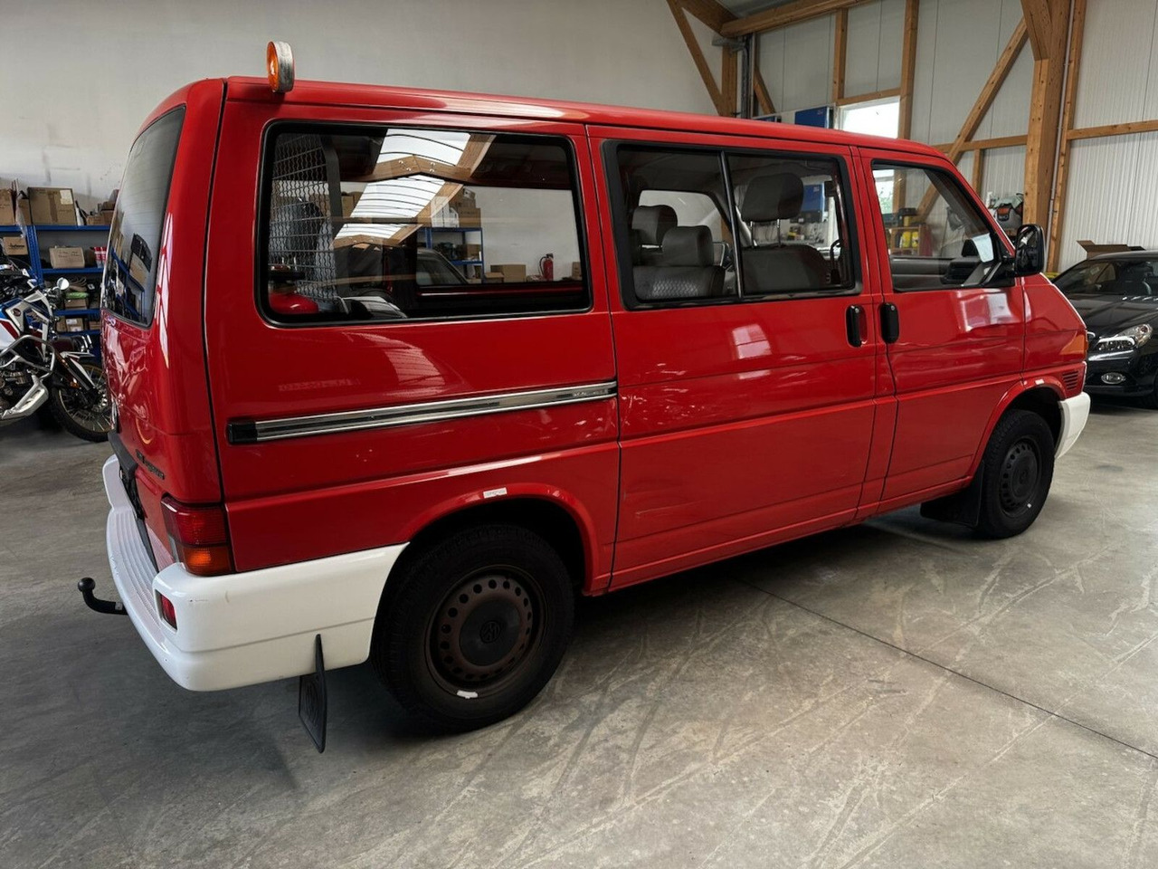 Volkswagen T4 2.5 TDI Syncro 4x4 7-Sitzer 1. Hand! - Avtodom: slika 5 Volkswagen T4 2.5 TDI Syncro 4x4 7-Sitzer 1. Hand! - Avtodom: slika 5