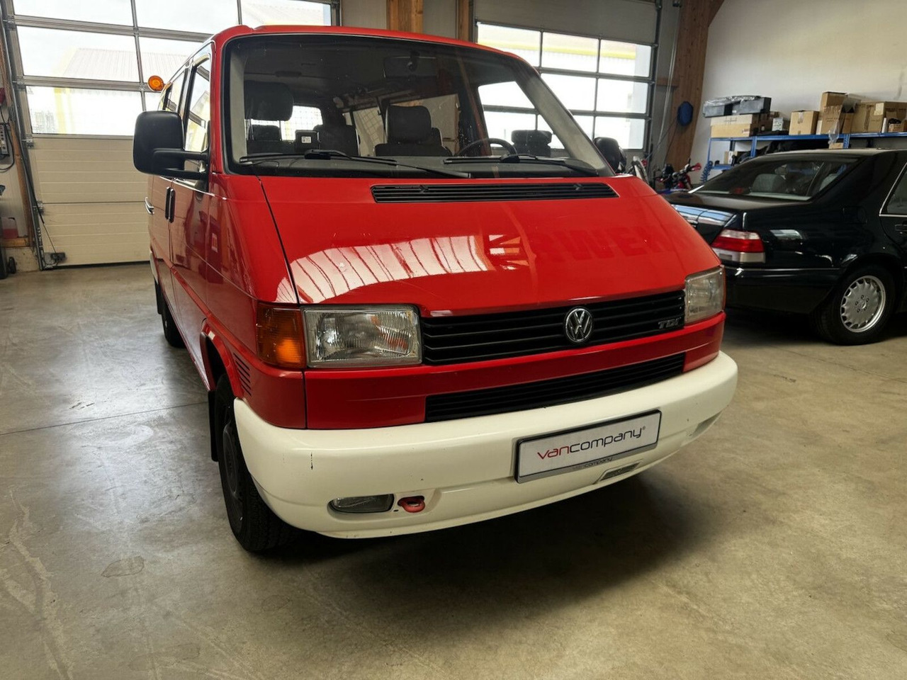 Volkswagen T4 2.5 TDI Syncro 4x4 7-Sitzer 1. Hand! - Avtodom: slika 3 Volkswagen T4 2.5 TDI Syncro 4x4 7-Sitzer 1. Hand! - Avtodom: slika 3