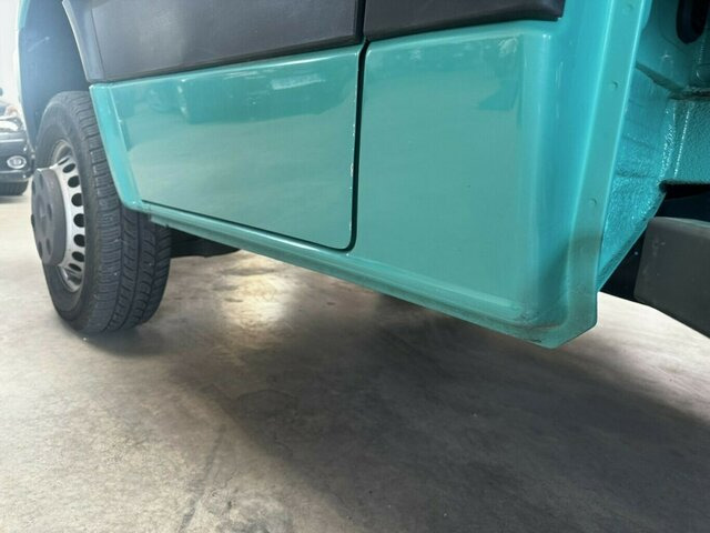 MERCEDES-BENZ Sprinter 513 CDI 4x4 Allrad Pritsche Top!... - Dostavno vozilo s kesonom: slika 4 MERCEDES-BENZ Sprinter 513 CDI 4x4 Allrad Pritsche Top!... - Dostavno vozilo s kesonom: slika 4