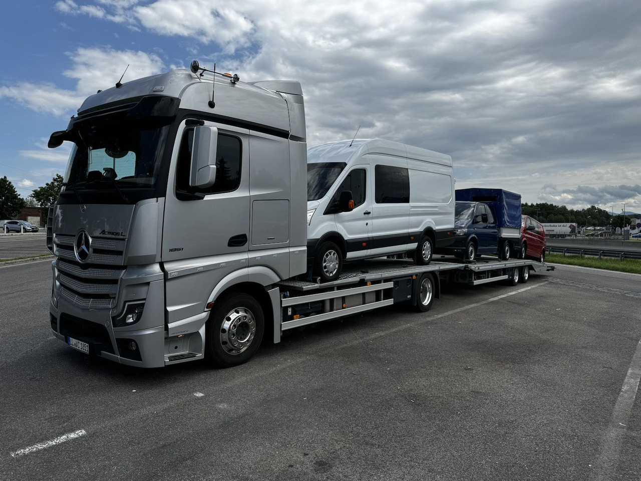 Mercedes-Benz Actros L 1851 FVG Autotransporter + Hänger - Tovornjak avtotransporter: slika 2 Mercedes-Benz Actros L 1851 FVG Autotransporter + Hänger - Tovornjak avtotransporter: slika 2