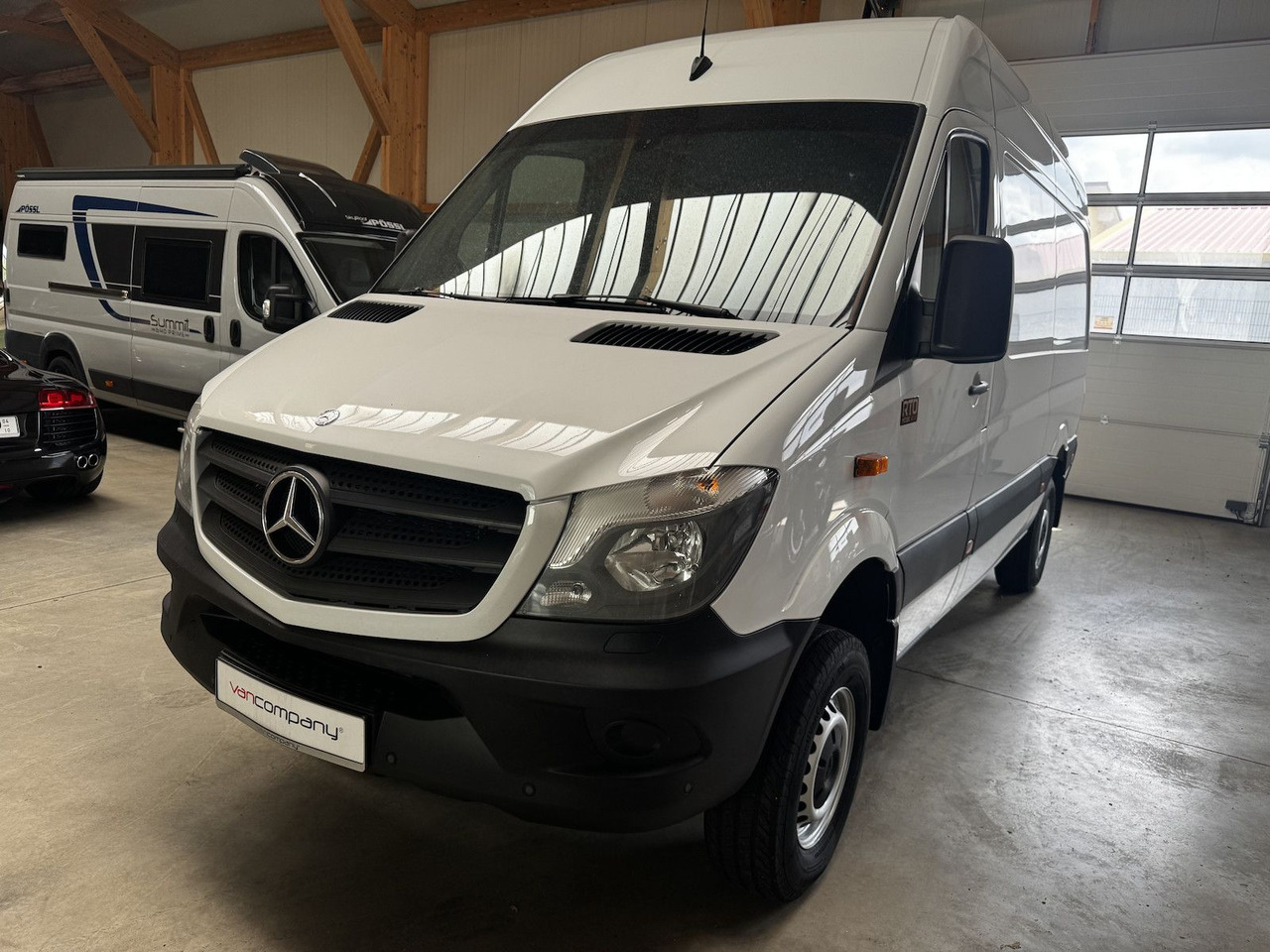 Mercedes-Benz Sprinter 319 CDI 4x4 3.0 V6 Untersetzung 1a! - Kombi avtodom: slika 2 Mercedes-Benz Sprinter 319 CDI 4x4 3.0 V6 Untersetzung 1a! - Kombi avtodom: slika 2