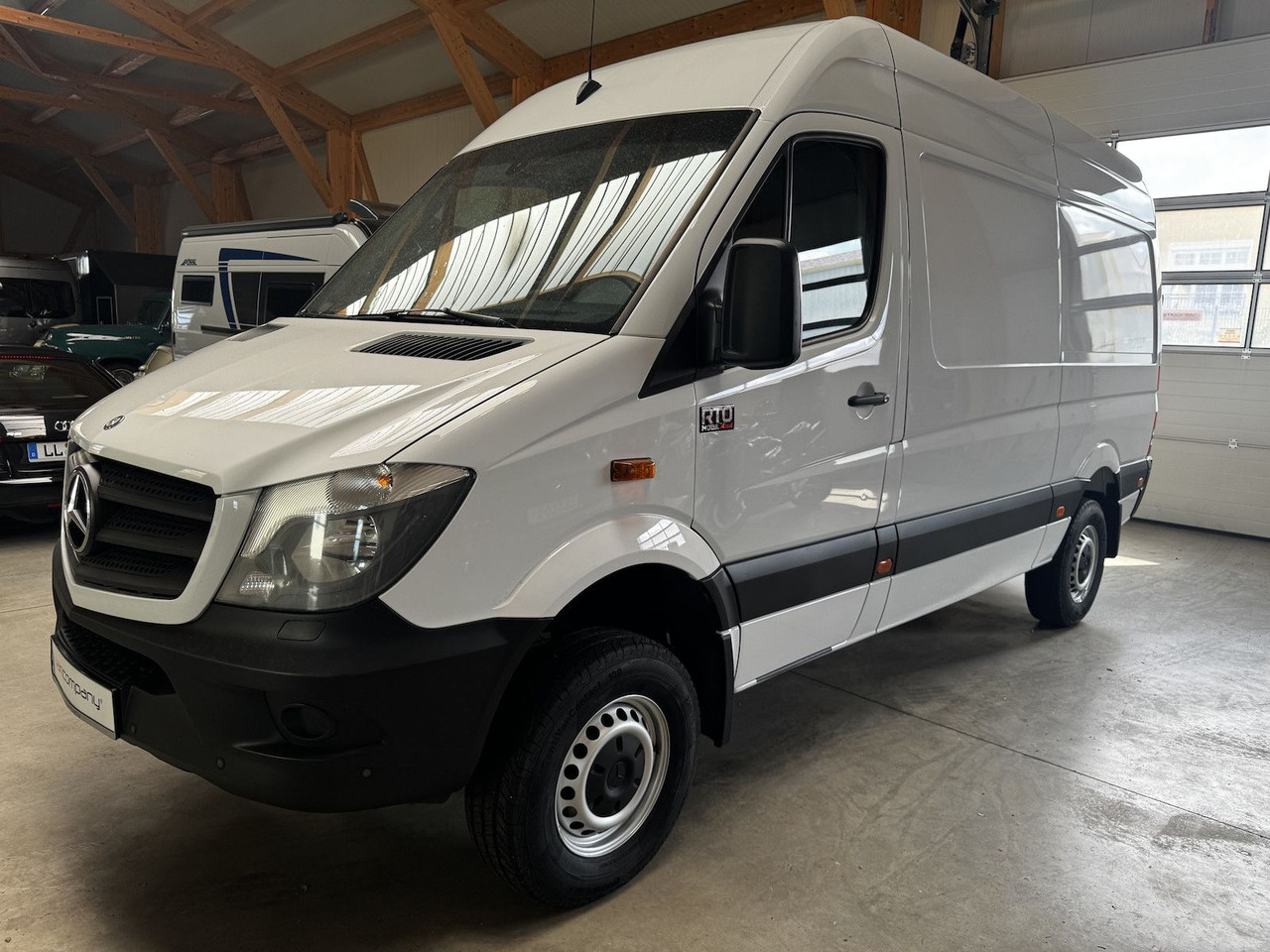 Mercedes-Benz Sprinter 319 CDI 4x4 3.0 V6 Untersetzung 1a! - Kombi avtodom: slika 1 Mercedes-Benz Sprinter 319 CDI 4x4 3.0 V6 Untersetzung 1a! - Kombi avtodom: slika 1