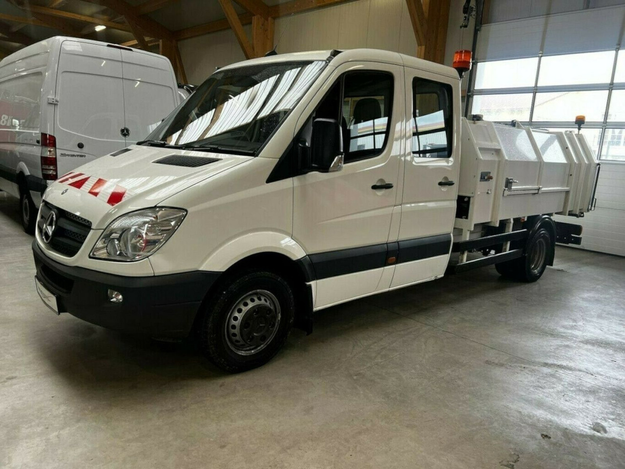 Mercedes-Benz Sprinter 516 CDI Doka LR ZÖLLER Müllpresse Mercedes-Benz Sprinter 516 CDI ZÖLLER-HAGEMANN Müllwagen - Smetarski tovornjak: slika 5 Mercedes-Benz Sprinter 516 CDI Doka LR ZÖLLER Müllpresse Mercedes-Benz Sprinter 516 CDI ZÖLLER-HAGEMANN Müllwagen - Smetarski tovornjak: slika 5