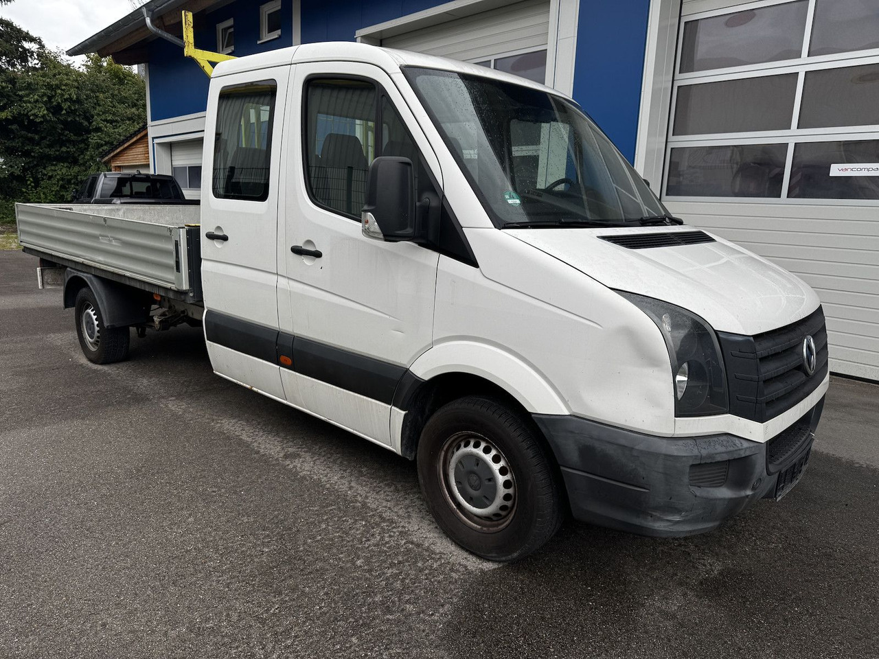 Volkswagen Crafter 35 Doka L3 Maxi 2.0 TDI Motorschaden - Dostavno vozilo s kesonom, Dostavno vozilo z dvojno kabino: slika 4 Volkswagen Crafter 35 Doka L3 Maxi 2.0 TDI Motorschaden - Dostavno vozilo s kesonom, Dostavno vozilo z dvojno kabino: slika 4