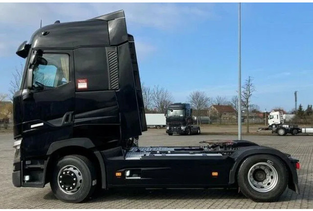 Renault T440 Sleeper cab | Leasing - Vlačilec: slika 4 Renault T440 Sleeper cab | Leasing - Vlačilec: slika 4
