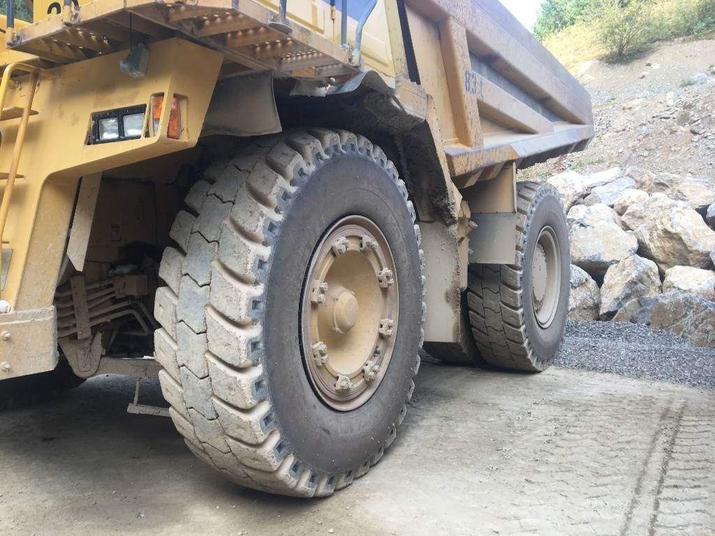 Komatsu HD 785-3 - Togi demper/ Demper za skale: slika 2 Komatsu HD 785-3 - Togi demper/ Demper za skale: slika 2