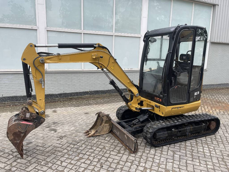 Cat 302.7 D CR 2020 CE - Mini bager: slika 2 Cat 302.7 D CR 2020 CE - Mini bager: slika 2