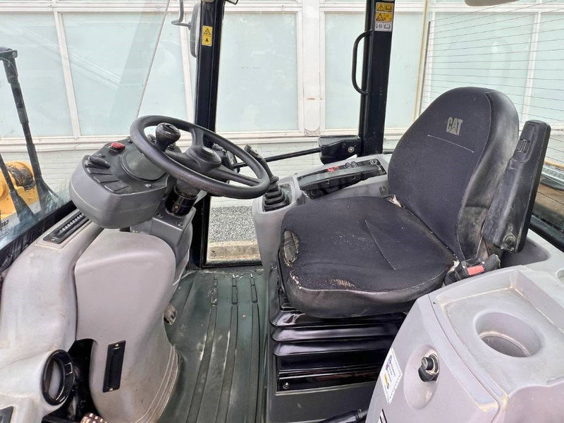 Kolesni nakladalec Cat 906 M 2016: slika 9