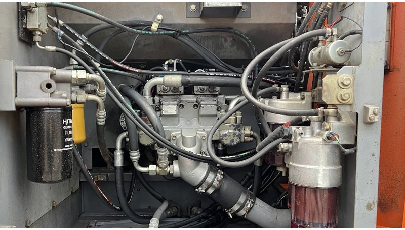 Bager goseničar Hitachi ZX 250 LC N-3: slika 15 Bager goseničar Hitachi ZX 250 LC N-3: slika 15