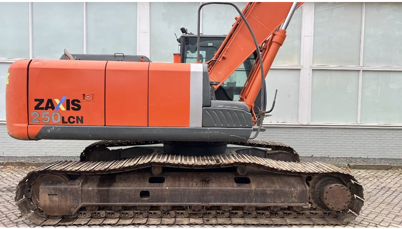 Bager goseničar Hitachi ZX 250 LC N-3: slika 17 Bager goseničar Hitachi ZX 250 LC N-3: slika 17