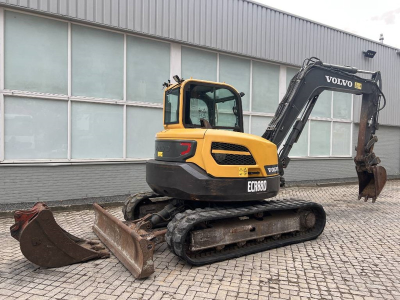 Volvo ECR 88 D 2016 - Mini bager: slika 4 Volvo ECR 88 D 2016 - Mini bager: slika 4