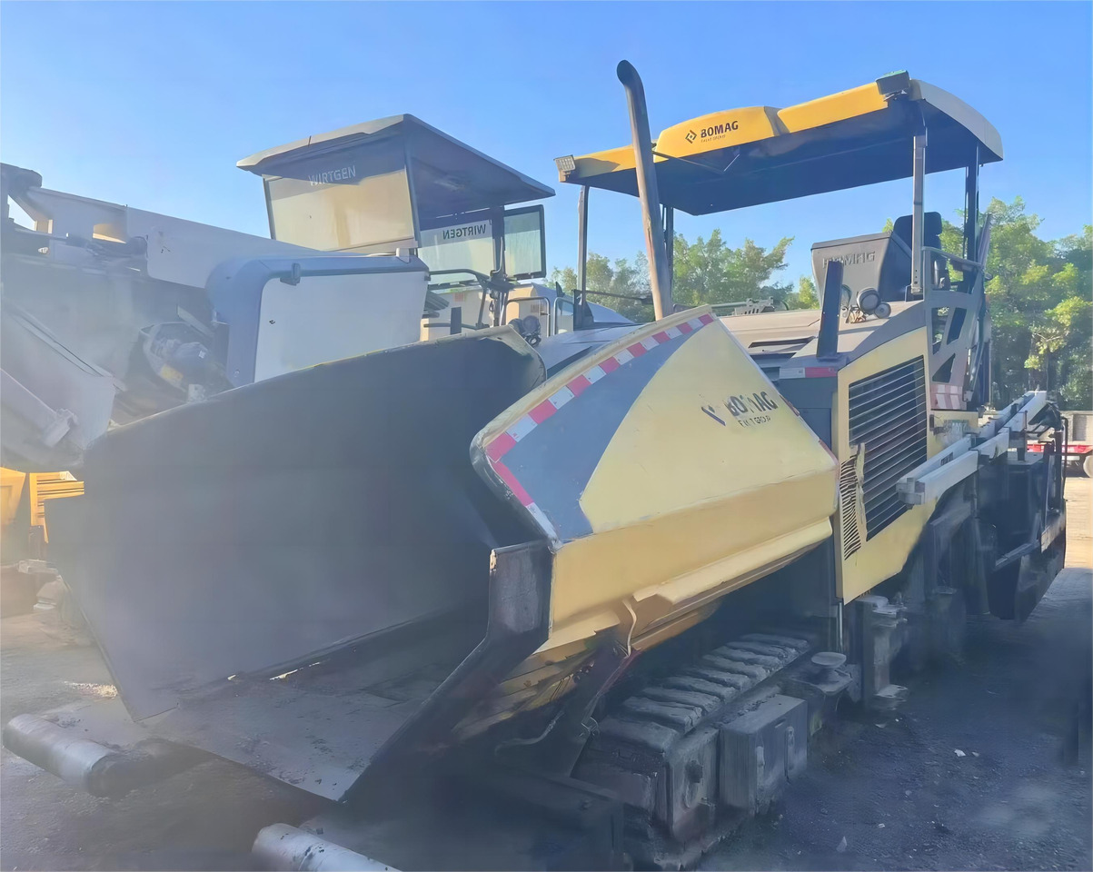 BOMAG BF800C Asphalt Paver Machine Used Asphalt Paver - Asfaltni finišer: slika 3 BOMAG BF800C Asphalt Paver Machine Used Asphalt Paver - Asfaltni finišer: slika 3