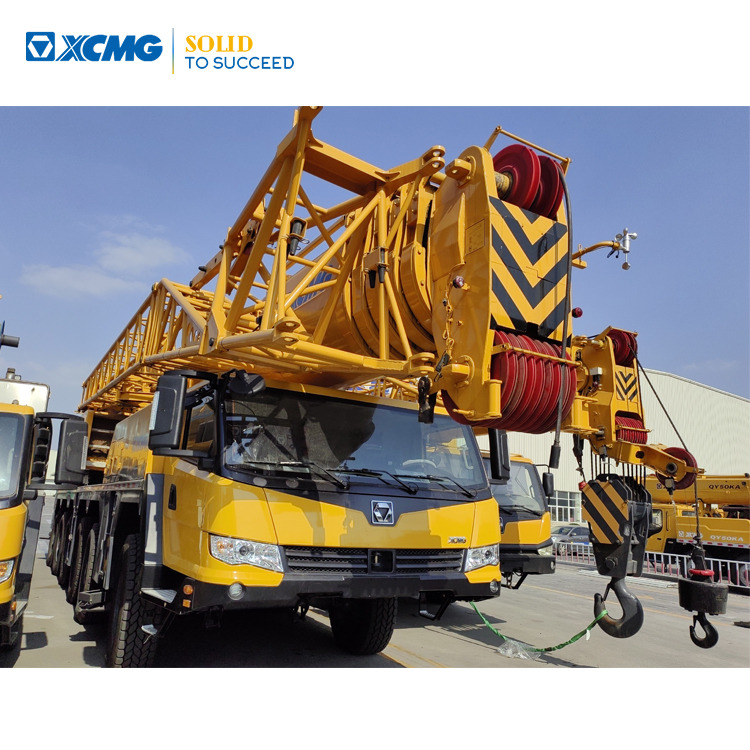 XCMG Factory Second Hand Mobile Truck Crane QAY200 200 Ton All Terrain Cranes In Good Condition - Avtodvigalo za vse namene: slika 1 XCMG Factory Second Hand Mobile Truck Crane QAY200 200 Ton All Terrain Cranes In Good Condition - Avtodvigalo za vse namene: slika 1