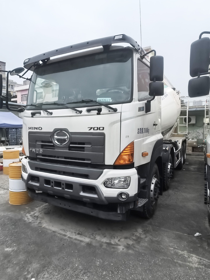 XCMG Official 12 Cubic Used Concrete Mixer Truck G4804B With Good Quality For Sale - Avtomešalec: slika 2 XCMG Official 12 Cubic Used Concrete Mixer Truck G4804B With Good Quality For Sale - Avtomešalec: slika 2