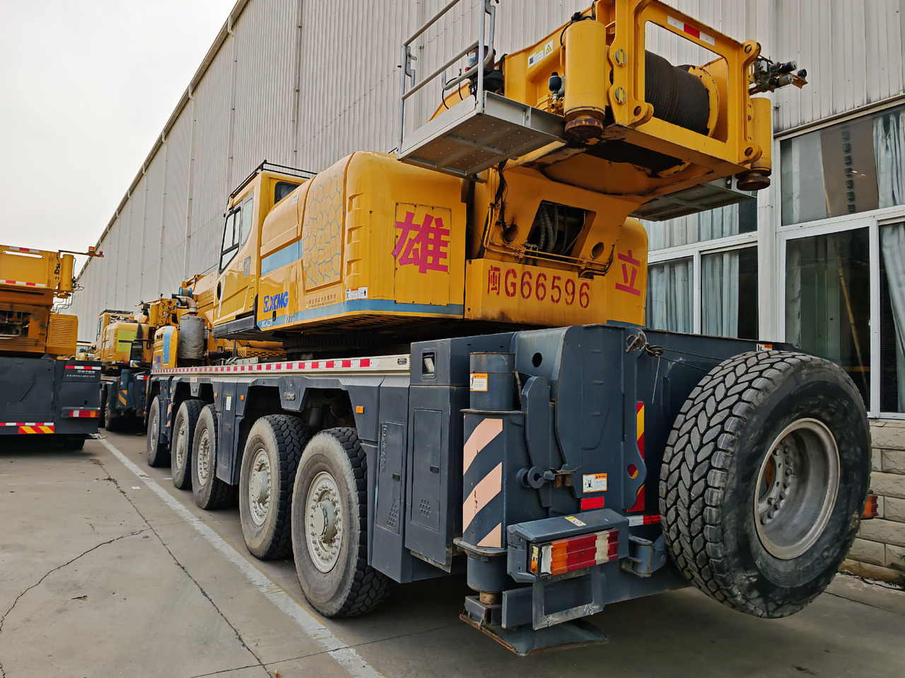 XCMG Official Mobile Jib Crane XCA220 Used Pickup Truck crane Best Price - Avtodvigalo za vse namene: slika 4 XCMG Official Mobile Jib Crane XCA220 Used Pickup Truck crane Best Price - Avtodvigalo za vse namene: slika 4