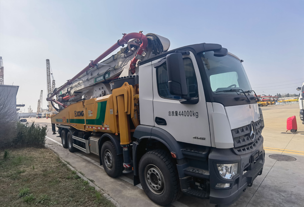 XCMG Official Schwing Concrete Pump HB62V Used Telescopic Concrete Pump Truck Price - Črpalka za beton: slika 4 XCMG Official Schwing Concrete Pump HB62V Used Telescopic Concrete Pump Truck Price - Črpalka za beton: slika 4