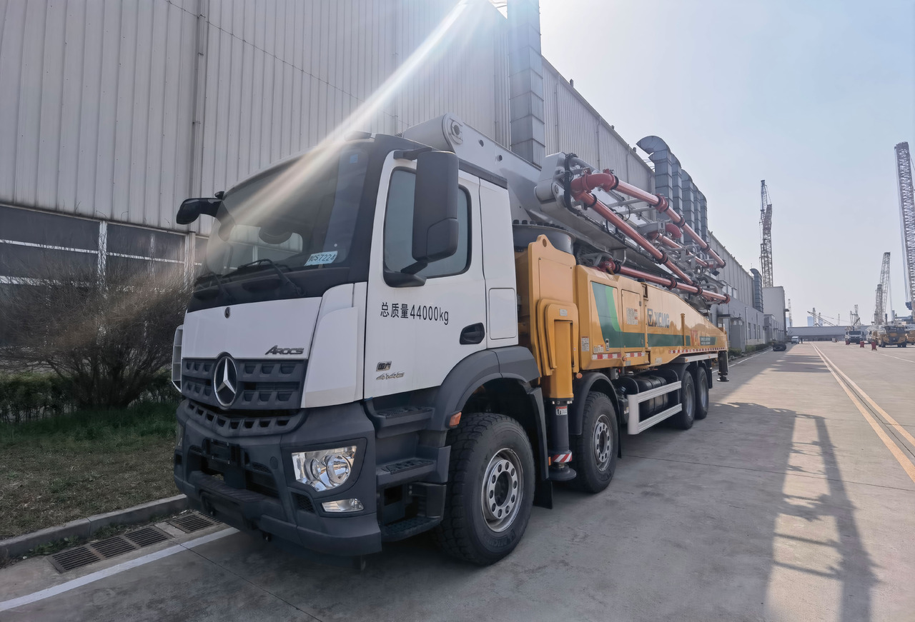 XCMG Official Schwing Concrete Pump HB62V Used Telescopic Concrete Pump Truck Price - Črpalka za beton: slika 5 XCMG Official Schwing Concrete Pump HB62V Used Telescopic Concrete Pump Truck Price - Črpalka za beton: slika 5