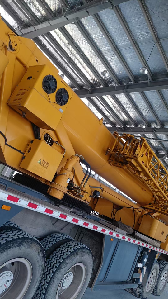 XCMG Official Second Hand 70 Ton Mobile Crane QY70K5D_1 Truck Mounted Crane - Avtodvigalo: slika 5 XCMG Official Second Hand 70 Ton Mobile Crane QY70K5D_1 Truck Mounted Crane - Avtodvigalo: slika 5