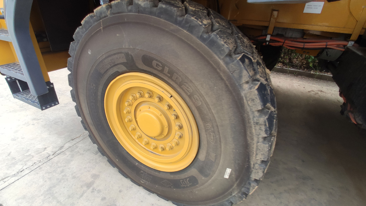 XCMG Official Second Hand Chinese Tipper Truck 72 Ton XDR80TE  Mining Dump Truck Price lizing XCMG Official Second Hand Chinese Tipper Truck 72 Ton XDR80TE  Mining Dump Truck Price: slika 7