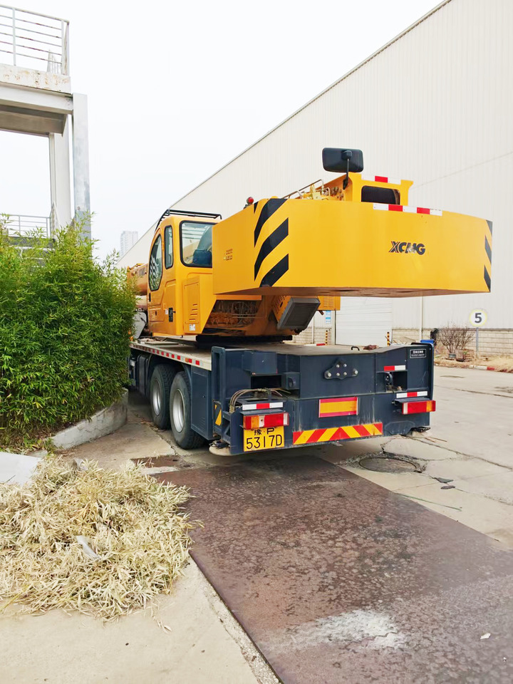 XCMG Official Second Hand Mobile Crane 25 Ton QY25K5D-5 Used Truck Cranes Price - Avtodvigalo: slika 4 XCMG Official Second Hand Mobile Crane 25 Ton QY25K5D-5 Used Truck Cranes Price - Avtodvigalo: slika 4