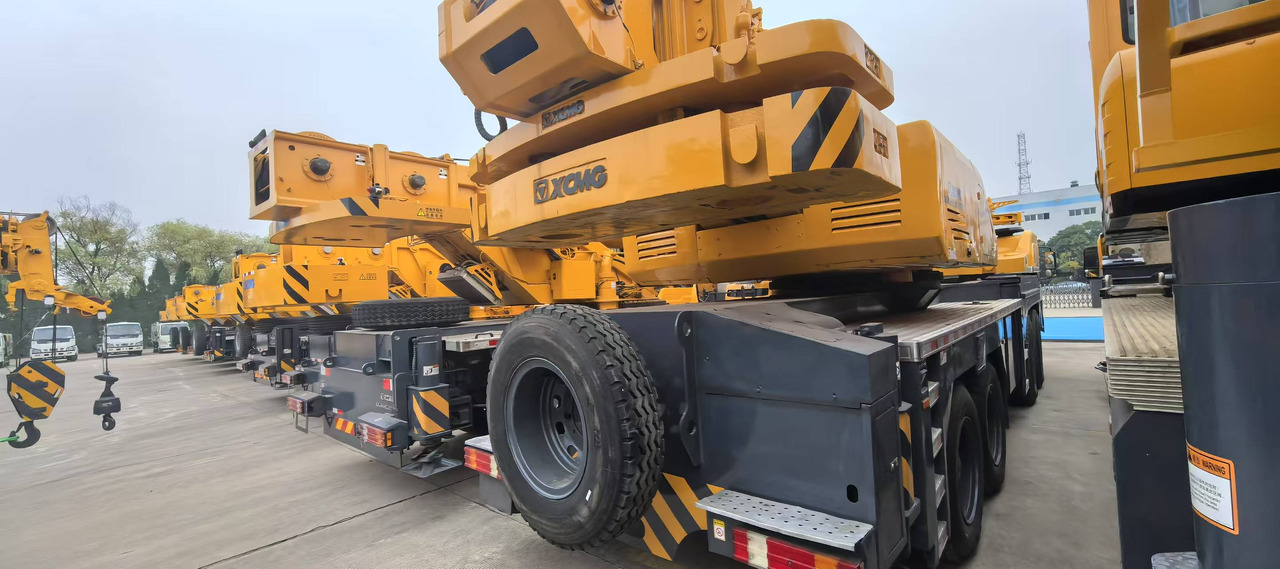 XCMG Official Second Hand QY50KA 50 Ton Hydraulic Truck Crane Price For Sale - Avtodvigalo: slika 3 XCMG Official Second Hand QY50KA 50 Ton Hydraulic Truck Crane Price For Sale - Avtodvigalo: slika 3