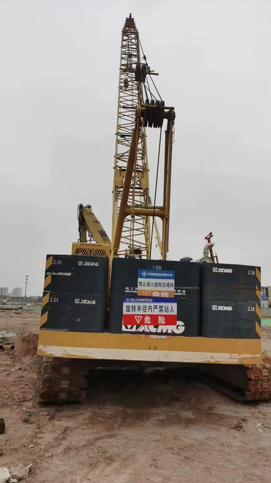 XCMG Official Used 55 Ton Crawler Crane XGC55 Second Hand Small Hydraulic Mobile Crane With High Quality - Gosenični žerjav: slika 3 XCMG Official Used 55 Ton Crawler Crane XGC55 Second Hand Small Hydraulic Mobile Crane With High Quality - Gosenični žerjav: slika 3