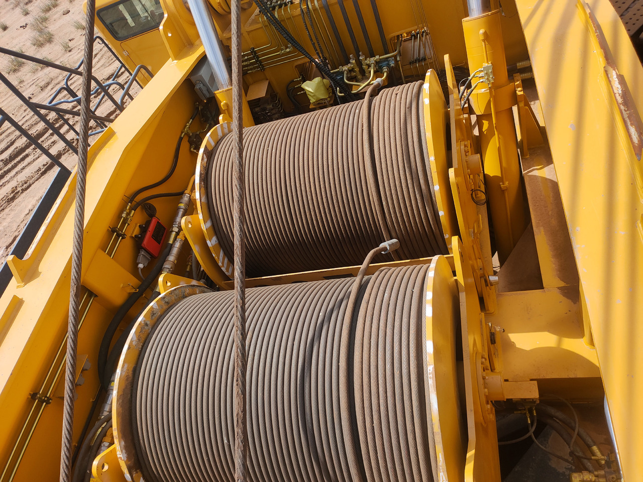 XCMG Official Used Construction Crane XGC800A 800 Ton Mobile Crawler Crane Hot Sale - Gosenični žerjav: slika 3 XCMG Official Used Construction Crane XGC800A 800 Ton Mobile Crawler Crane Hot Sale - Gosenični žerjav: slika 3