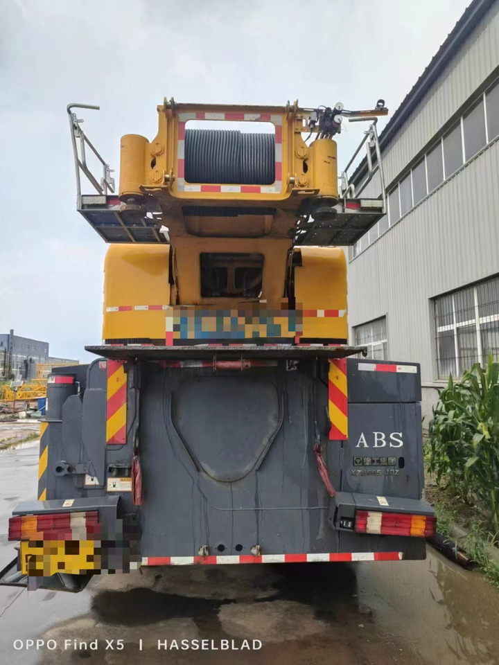 XCMG Official XCA180 180 Ton Second Hand All Terrain Crane Best Price - Avtodvigalo za vse namene: slika 4 XCMG Official XCA180 180 Ton Second Hand All Terrain Crane Best Price - Avtodvigalo za vse namene: slika 4