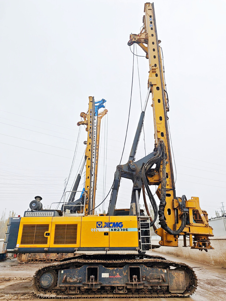 XCMG Official XR240E Rotary Drilling Rig Machine Used Diesel Hydraulic Drilling Rig Price - Vrtalna naprava: slika 4 XCMG Official XR240E Rotary Drilling Rig Machine Used Diesel Hydraulic Drilling Rig Price - Vrtalna naprava: slika 4