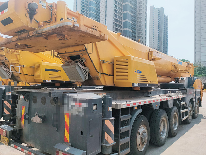 XCMG QY95K7C 95ton mobile truck crane 2021 price - Avtodvigalo: slika 4 XCMG QY95K7C 95ton mobile truck crane 2021 price - Avtodvigalo: slika 4